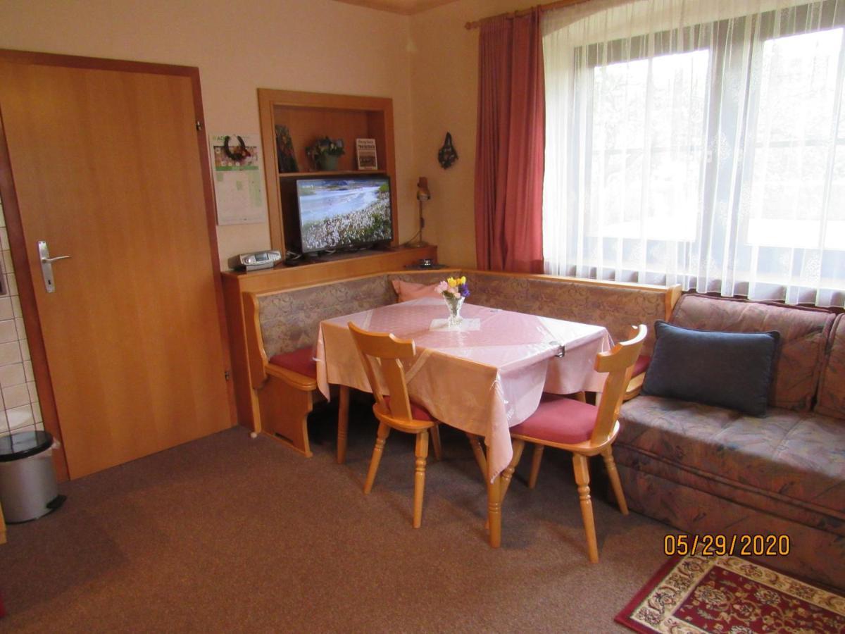 Villa Loecker Mariapfarr Eksteriør billede